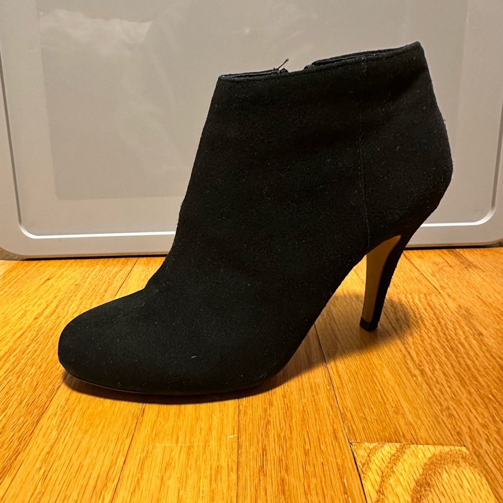 Suede Black Booties with Heel